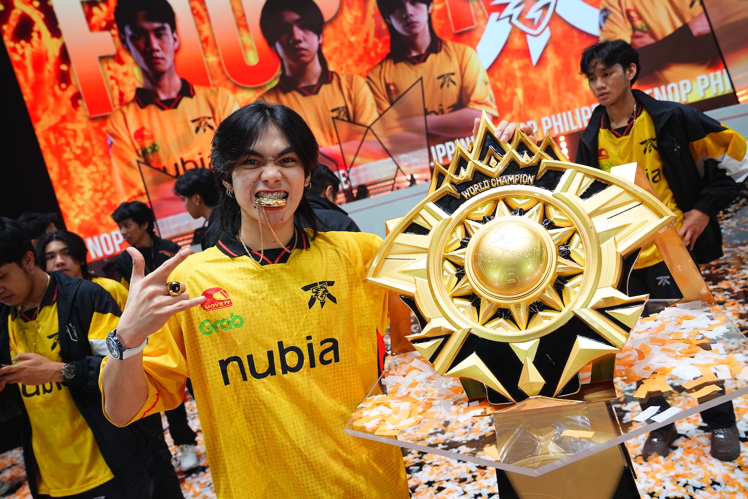 20241215_M6 GRAND FINAL_FNOP VS TLID_CHAMPION WINNING MOMENT_PHOTO_030 (2).JPG